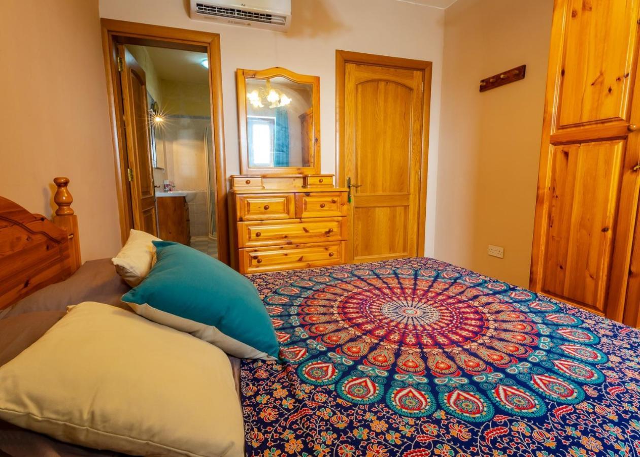 Namaste Valley Gozo Il-Pergla Bagian luar foto